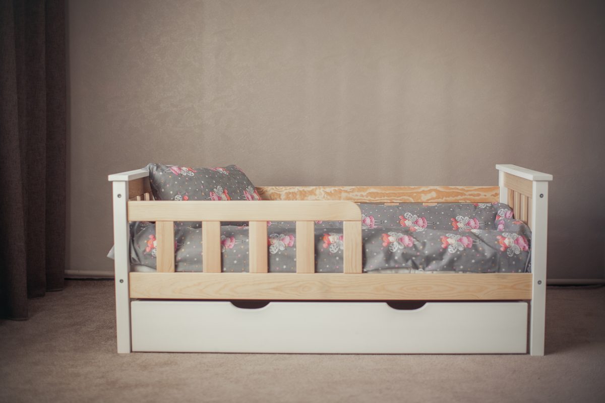 Children's wooden bed